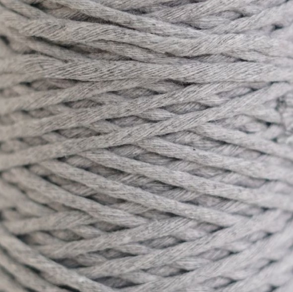 SILBER Makramee Garn 1.5mm 100m Makramee Garn 1.5mm silber