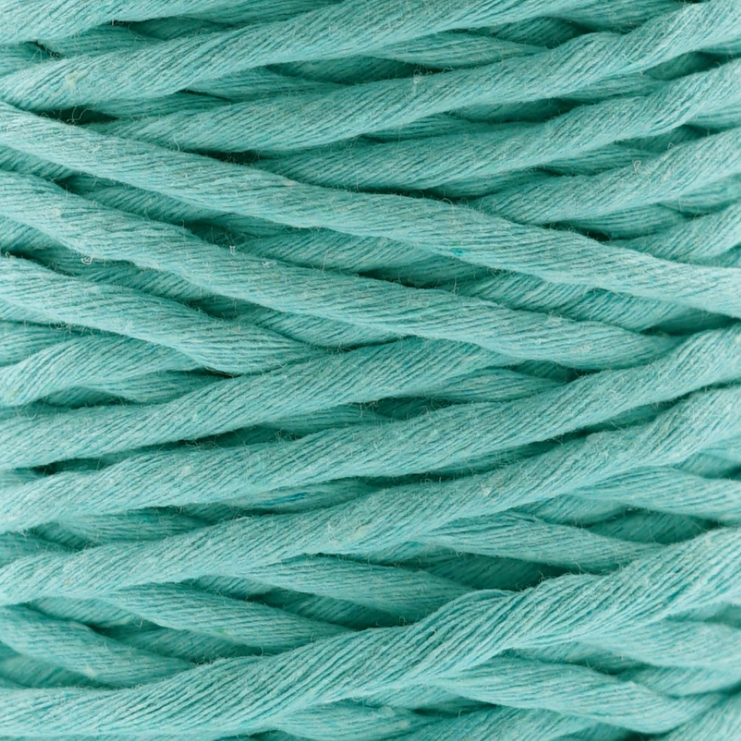 DUNKELMINT Makramee Garn 4mm 100m DUNKELMINT Makramee Garn 3mm 2