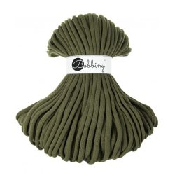 <span class="title-color">AVOCADO</span><br>Bobbiny 9mm<br><span class="title-second-line">Jumbo Baumwollkordel 100m</span> <span class="title-color">AVOCADO</span><br>Bobbiny 9mm<br><span class="title-second-line">Jumbo Baumwollkordel 100m</span>