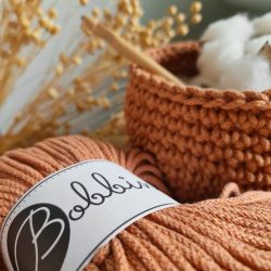 <span class="title-color">TERRACOTTA</span><br>Bobbiny 5mm<br><span class="title-second-line">Premium Baumwollkordel 100m</span>