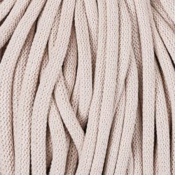 <span class="title-color">NUDE</span><br>Bobbiny 8mm<br><span class="title-second-line">Baumwollkordel 100m</span> <span class="title-color">NUDE</span><br>Bobbiny 8mm<br><span class="title-second-line">Baumwollkordel 100m</span>
